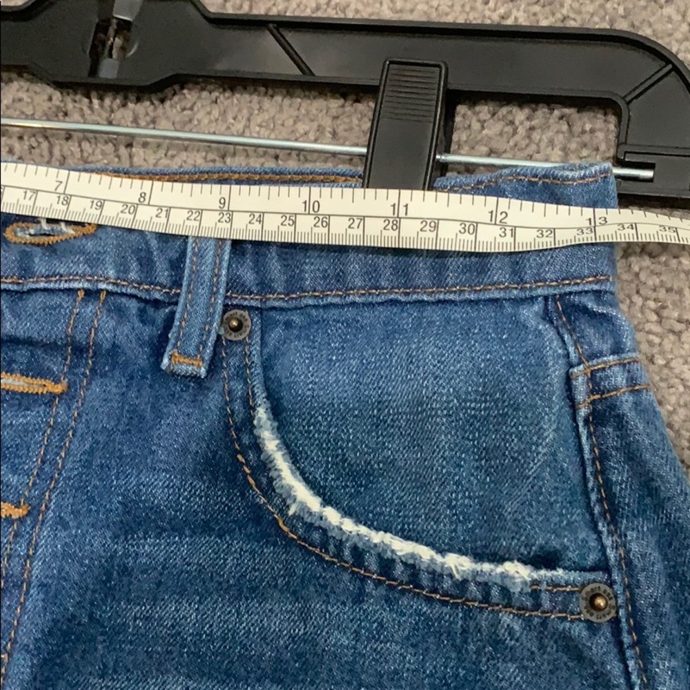Reformation Charlie Shorts - Picture 7 of 7